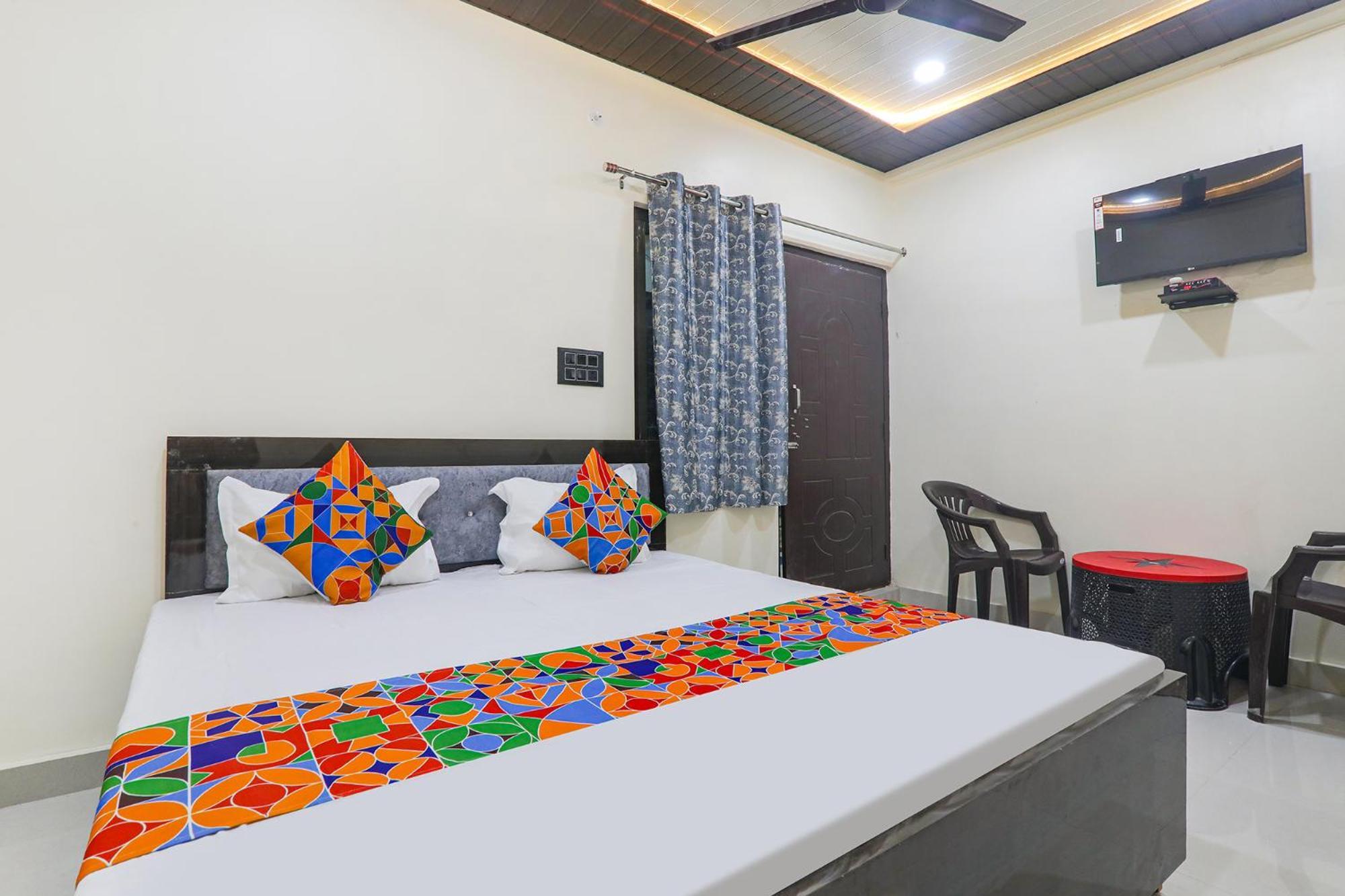 Fabexpress Awadh Inn - 400M From Shri Ram Janam Bhumi Ayodhya 外观 照片
