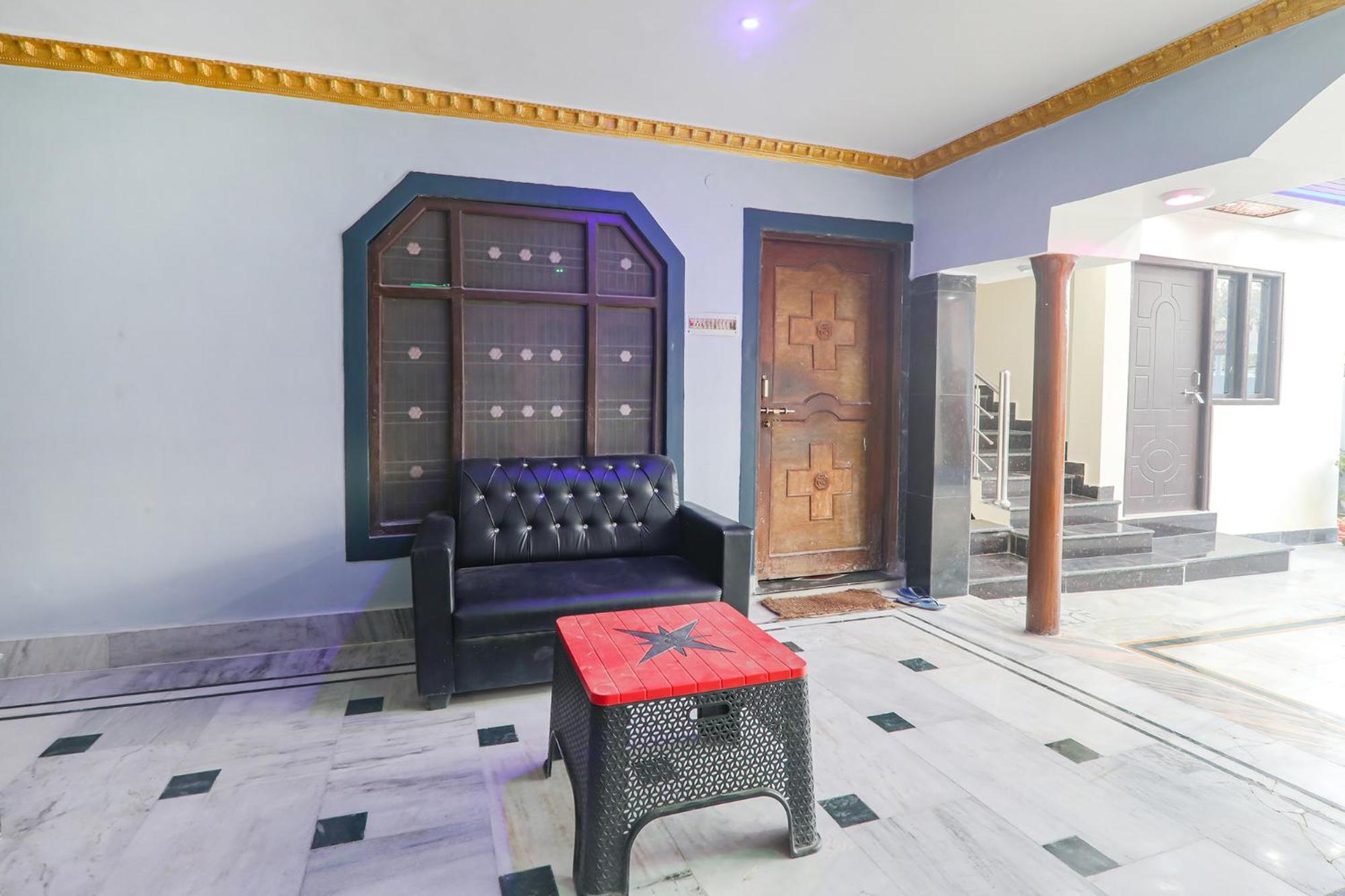Fabexpress Awadh Inn - 400M From Shri Ram Janam Bhumi Ayodhya 外观 照片